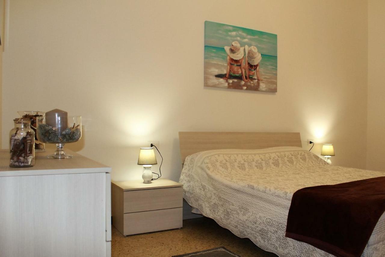 Down Town Cesar Apartman La Spezia Kültér fotó