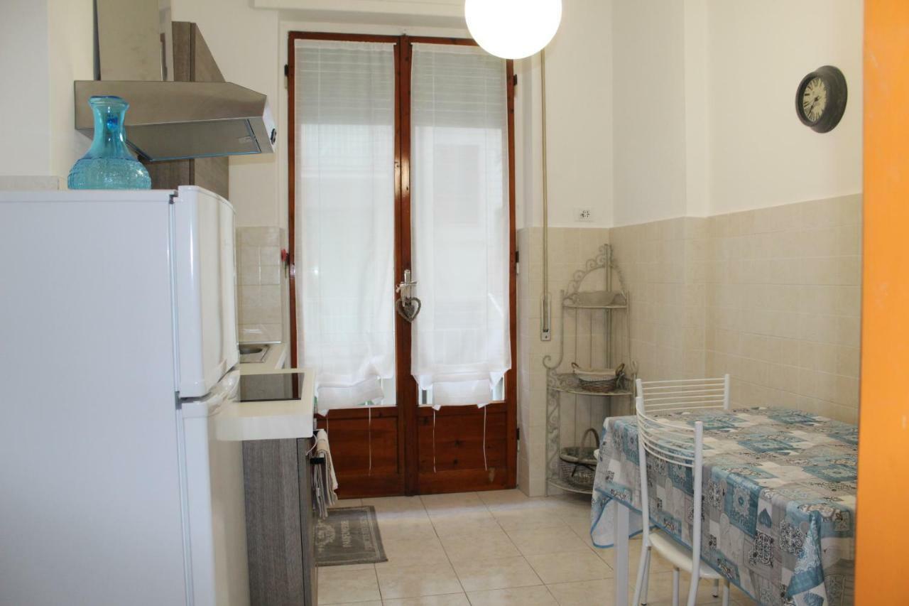 Down Town Cesar Apartman La Spezia Kültér fotó