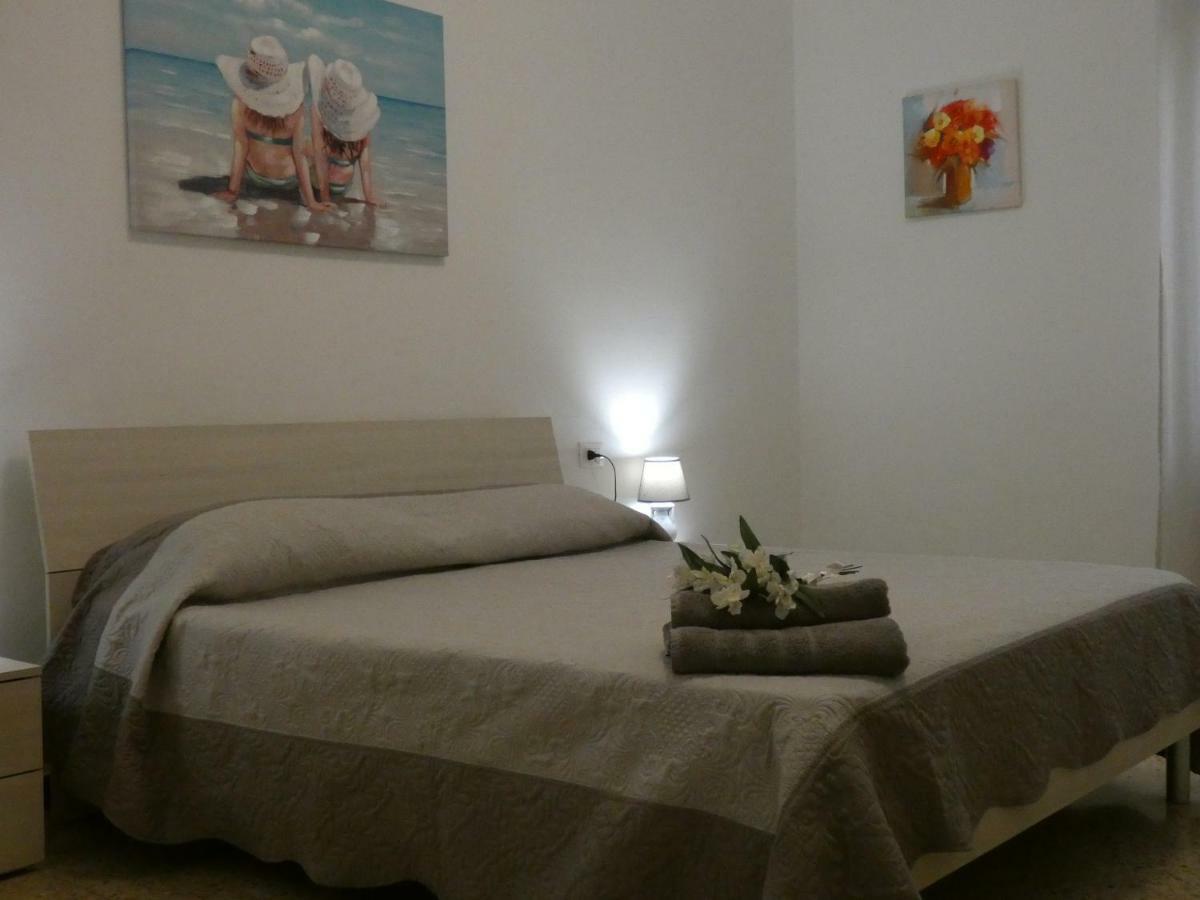 Down Town Cesar Apartman La Spezia Kültér fotó